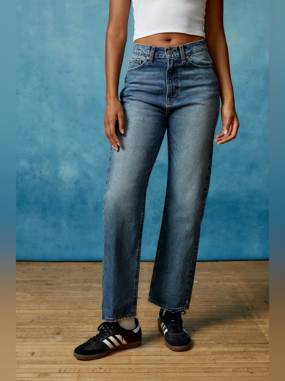 BDG High-Waisted Cowboy Jeans – Size 24 100% cotton 28” inseam